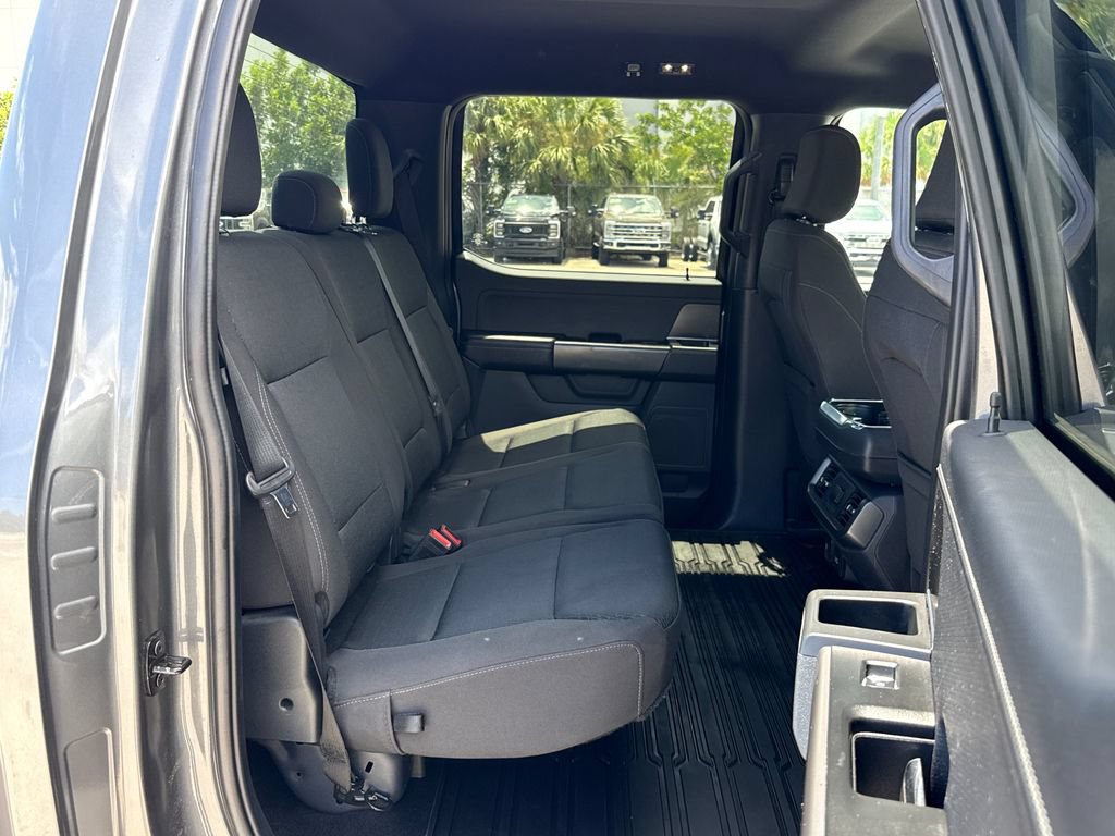 Certified 2024 Ford F150 XLT w/ XLT Black Appearance Package AWD/4WD image 29