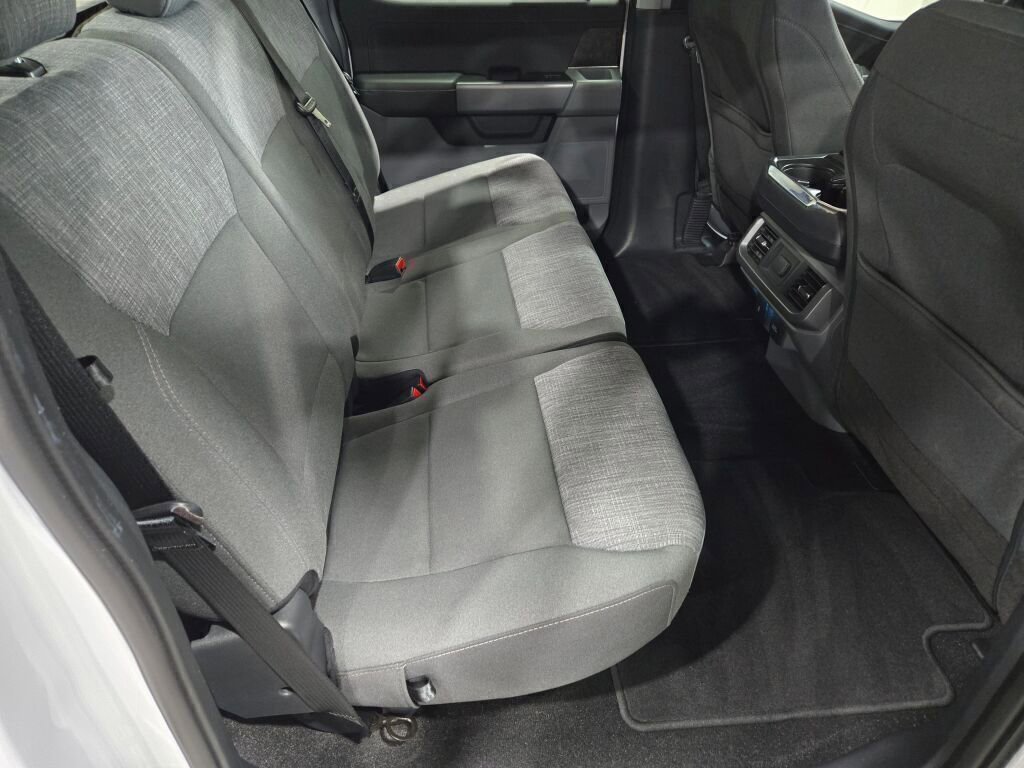 Certified 2022 Ford F150 XLT w/ Equipment Group 302A High image 10