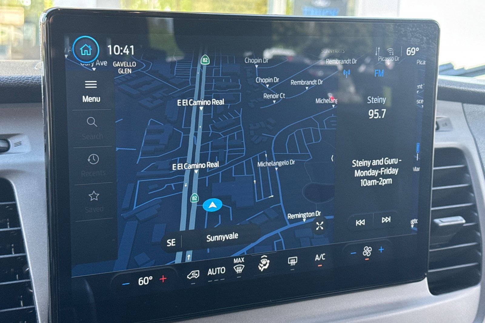 Certified 2022 Ford Transit 350 XLT image 21