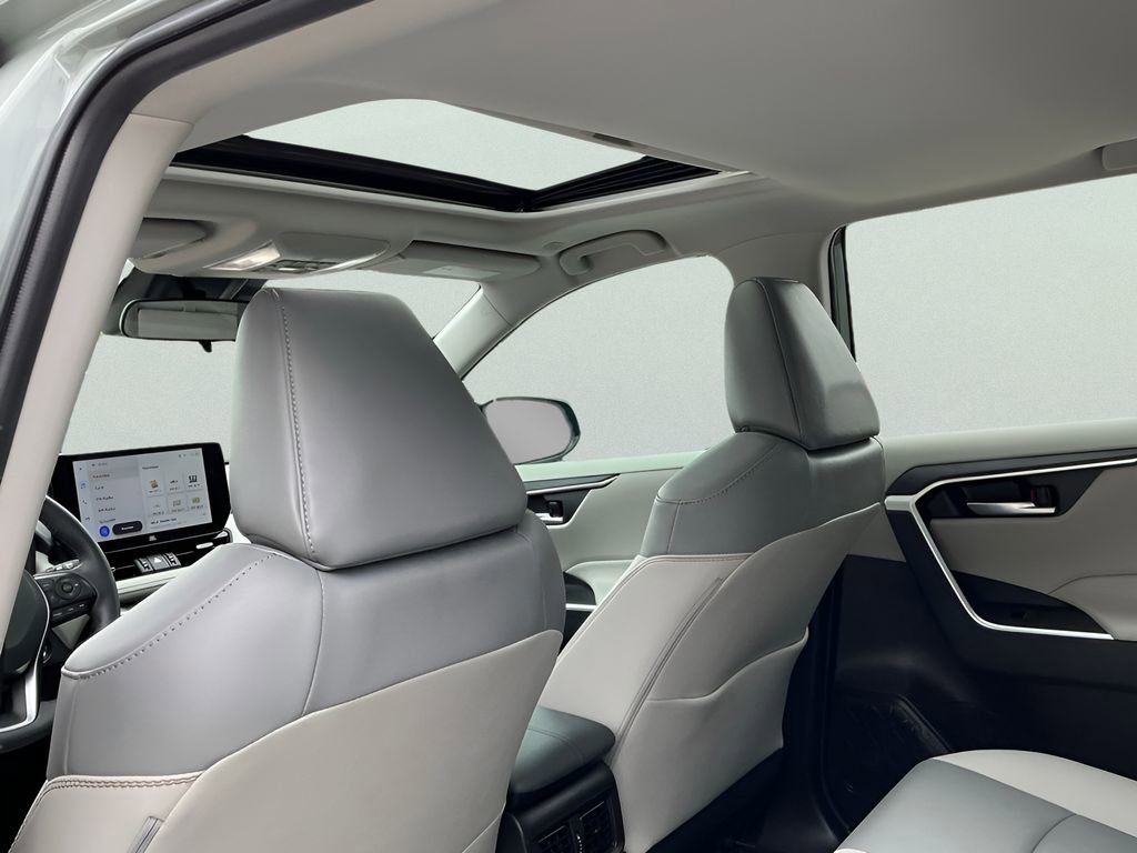 Used 2023 Toyota RAV4 XLE Premium FWD image 22