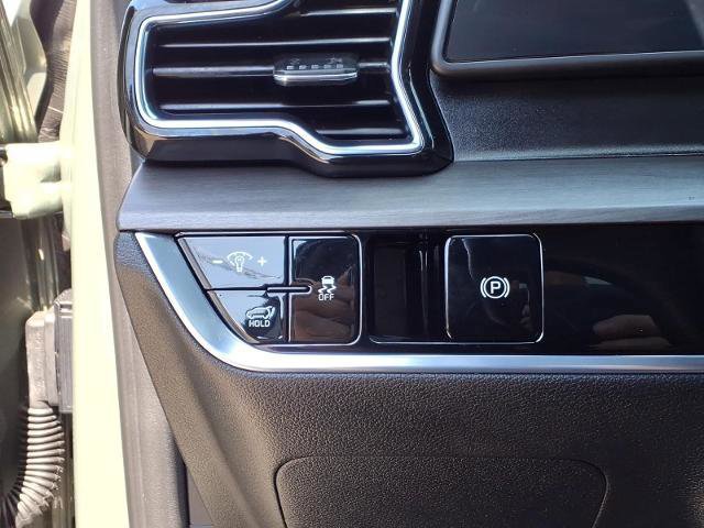 Used 2023 Kia Sportage X-Line w/ X-Line Premium Package AWD/4WD image 22