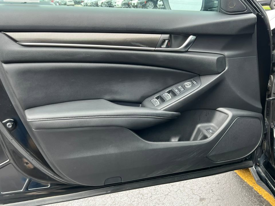 Used 2020 Honda Accord Sport image 12