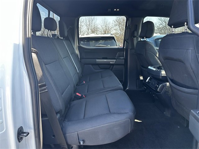 Certified 2022 Ford F150 XLT w/ Equipment Group 302A High image 38