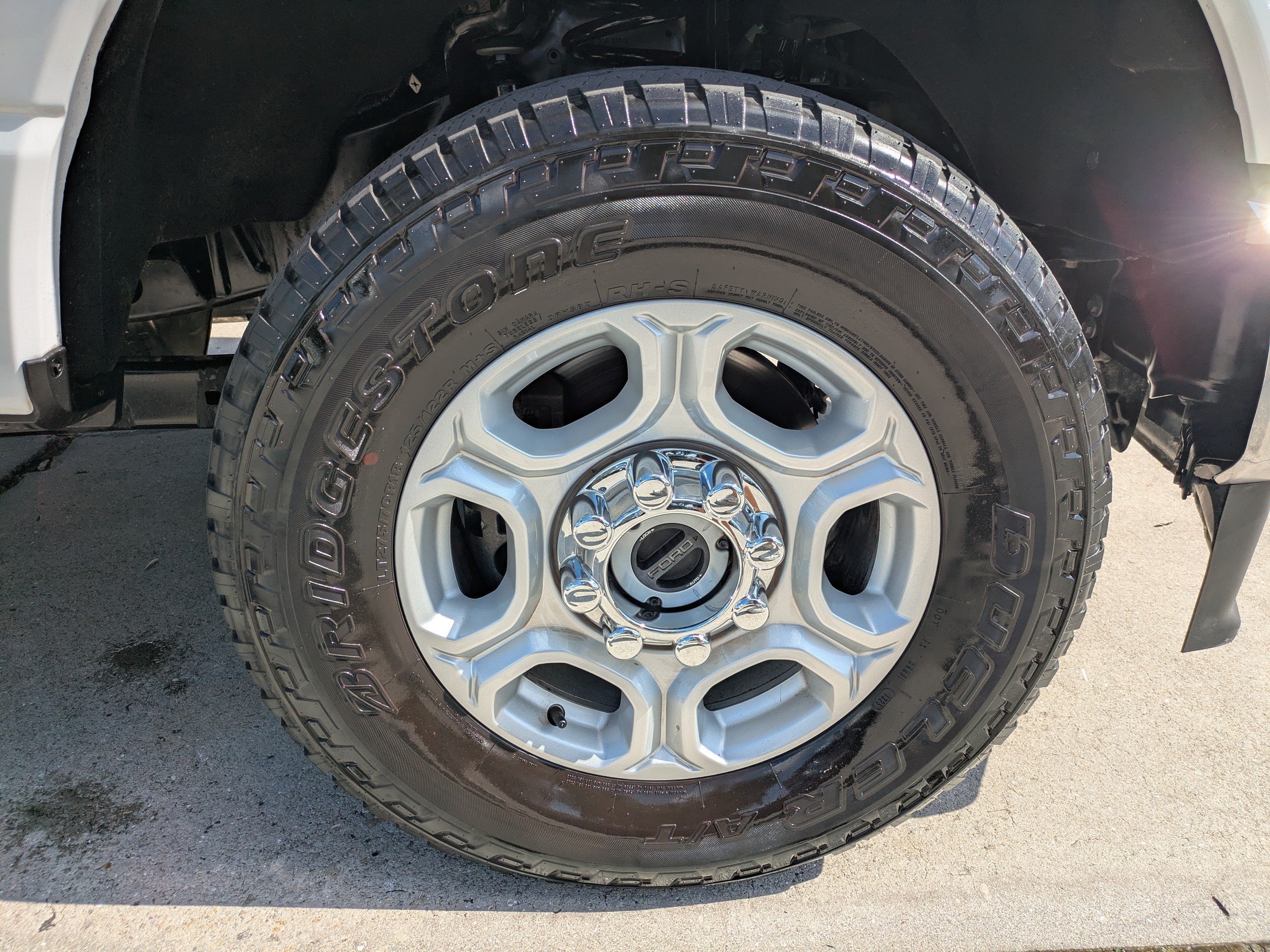 Certified 2025 Ford F250 XLT AWD/4WD image 11