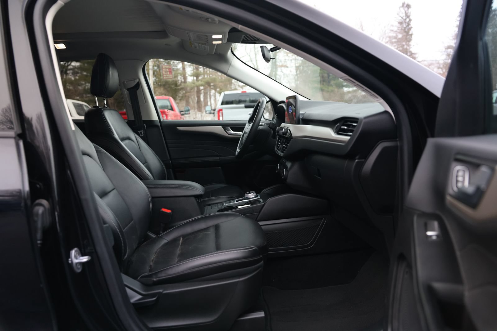 Certified 2022 Ford Escape SEL AWD/4WD image 9