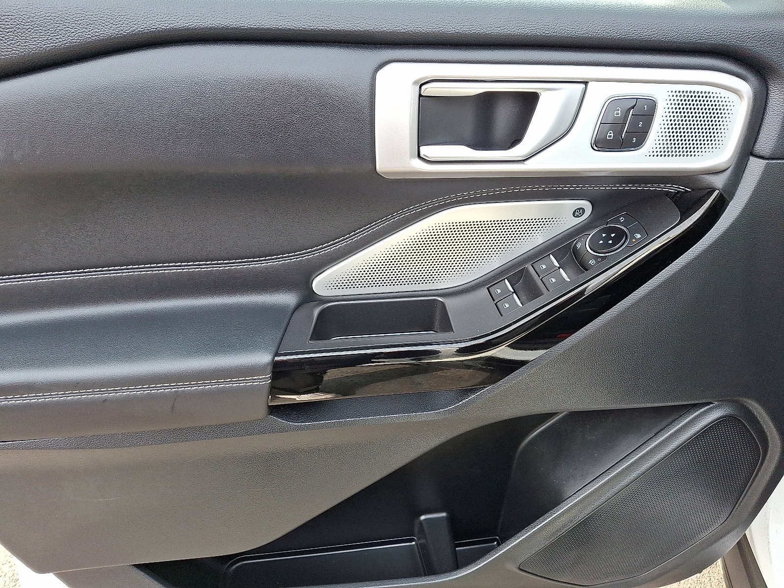 Certified 2023 Ford Explorer ST w/ Equipment Group 401A image 14