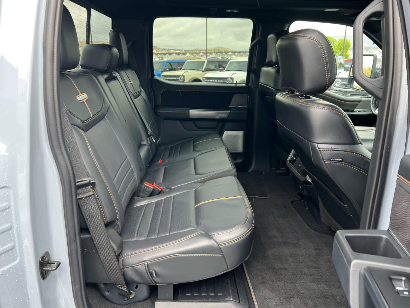 Certified 2024 Ford F450 Platinum w/ FX4 Off-Road Package AWD/4WD image 26