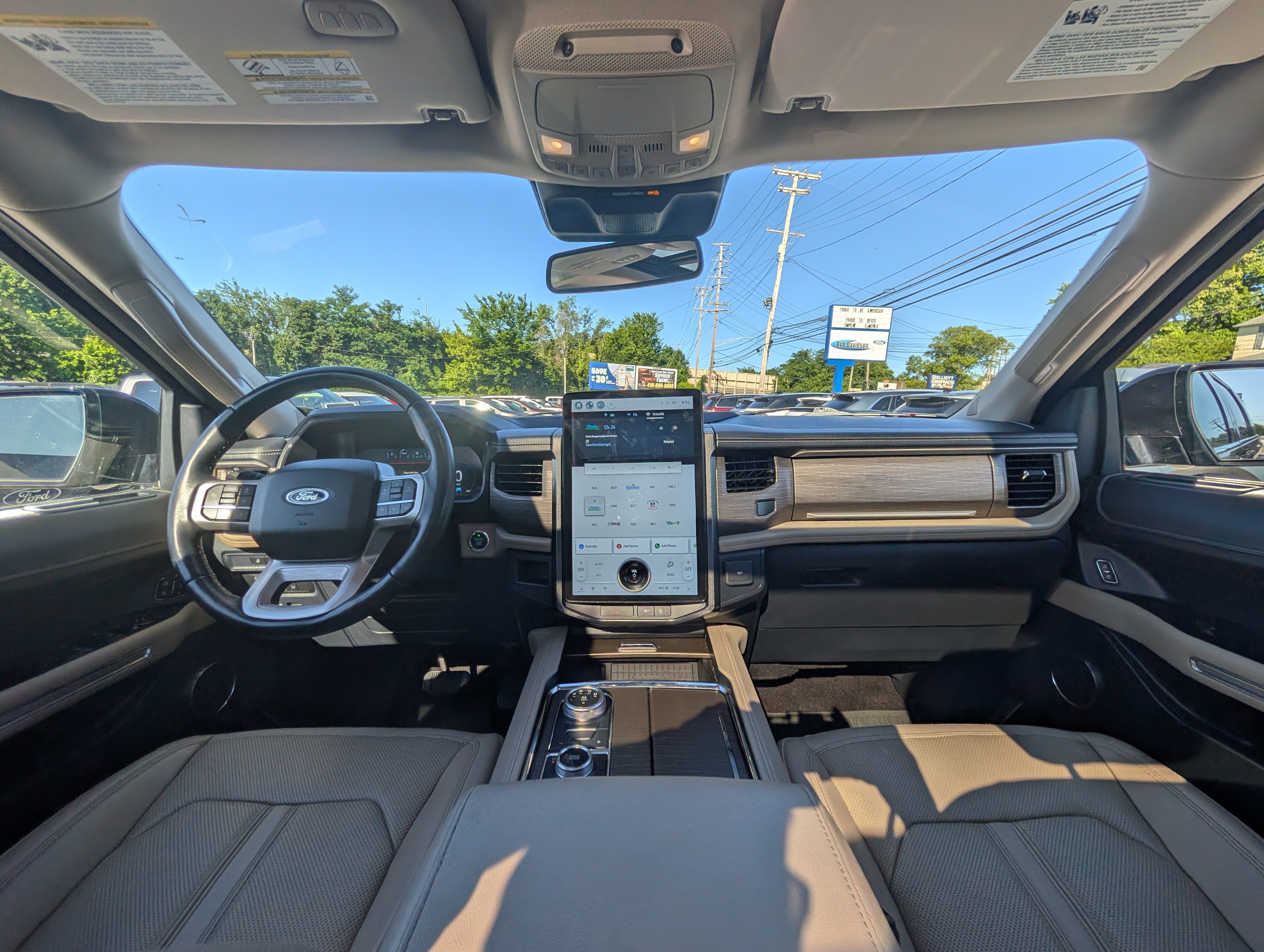 Certified 2022 Ford Expedition Limited AWD/4WD image 23
