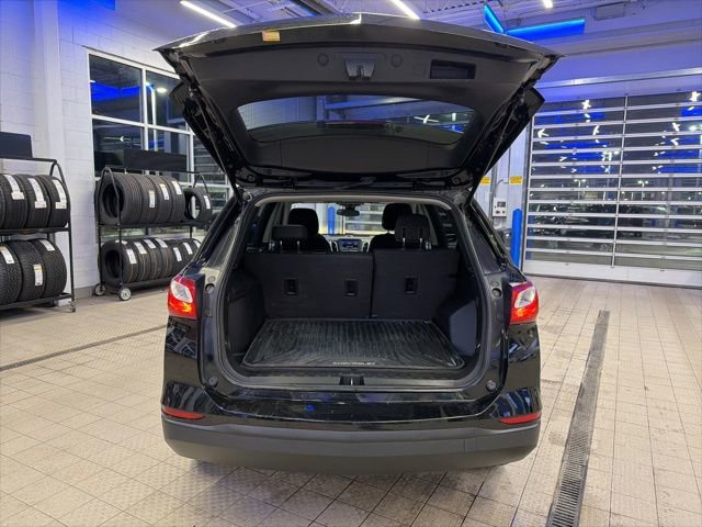 Used 2020 Chevrolet Equinox LS w/ LS Convenience Package image 8