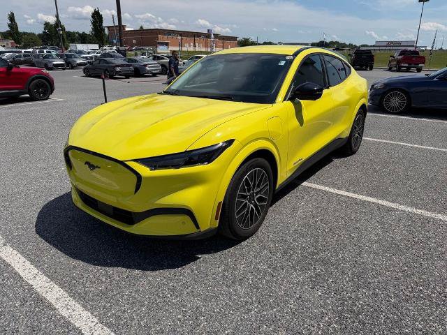 Certified 2025 Ford Mustang Mach-E Premium AWD/4WD image 4