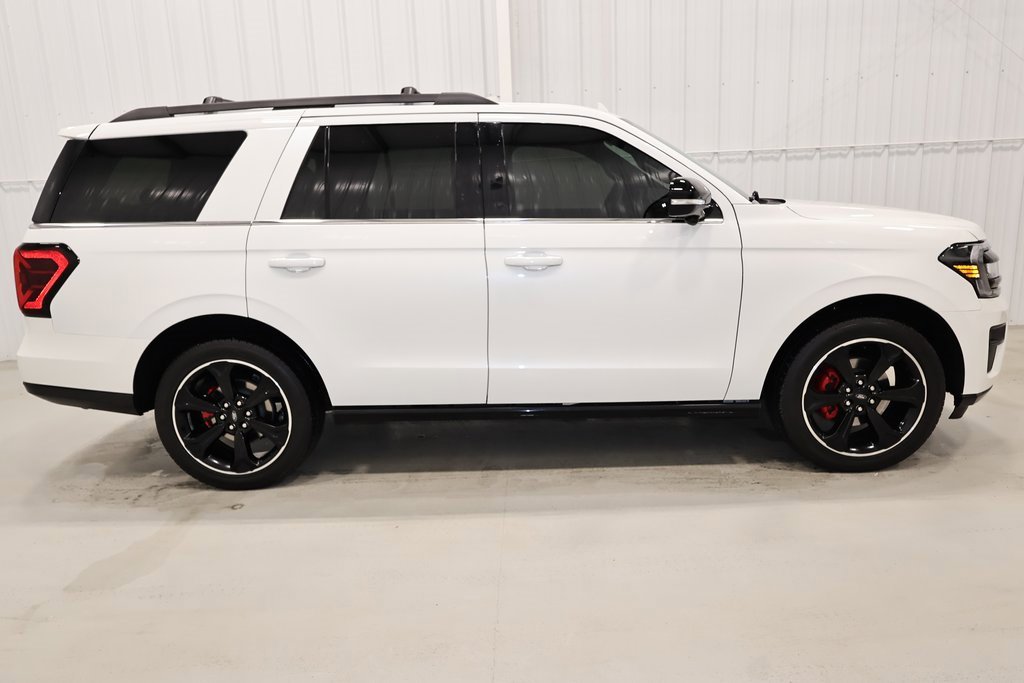 Certified 2024 Ford Expedition Limited image 2