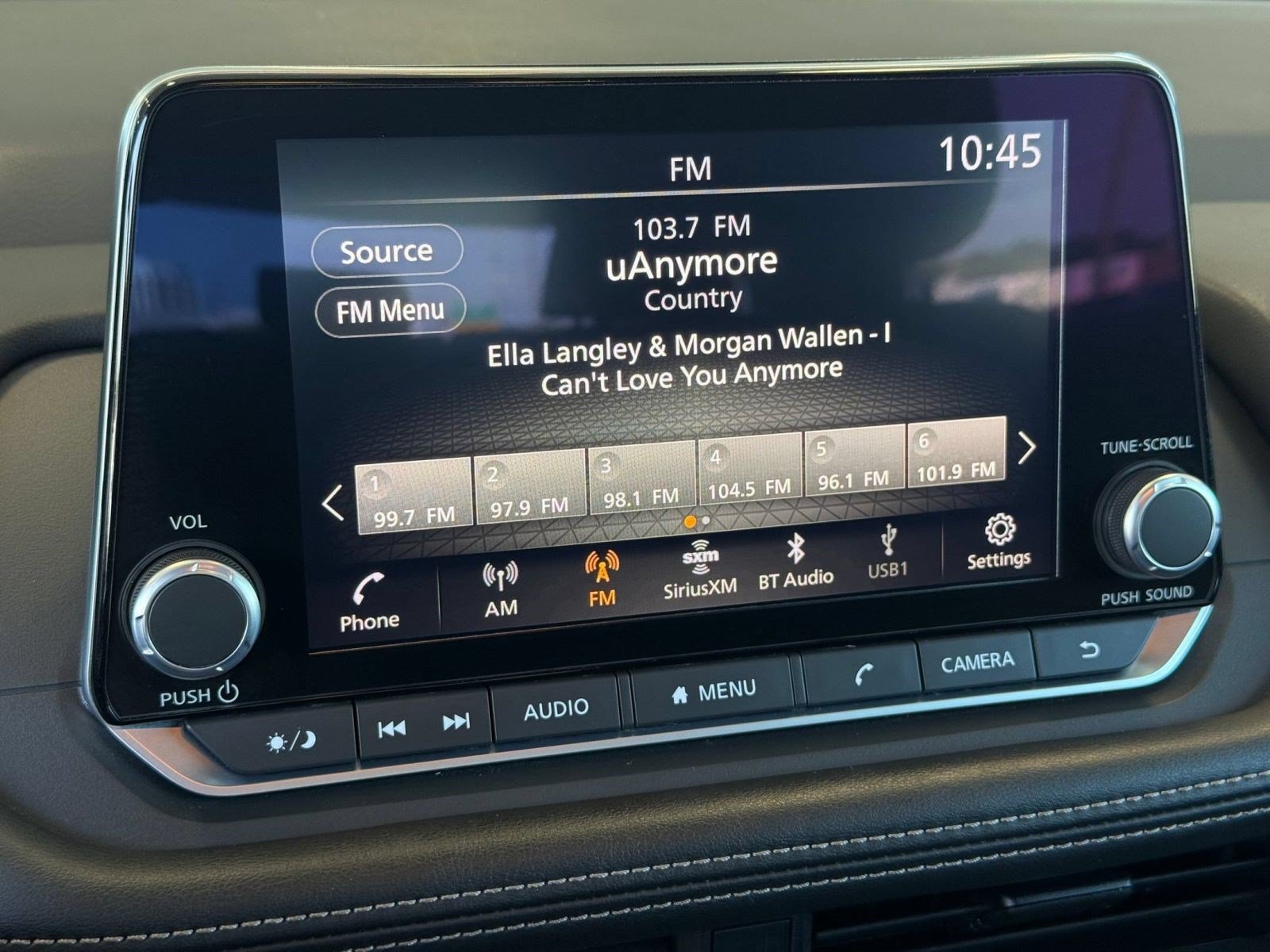 Used 2024 Nissan Rogue S FWD image 23