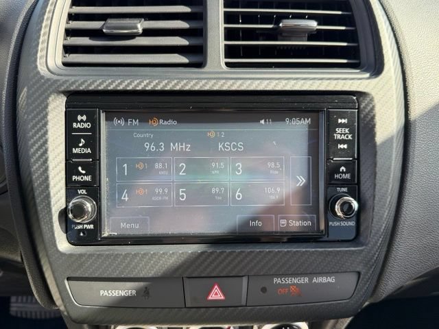 Used 2025 Mitsubishi Outlander Sport AWD image 15