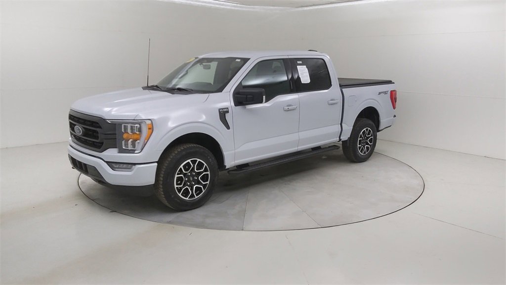 Certified 2022 Ford F150 XLT w/ Equipment Group 302A High image 20