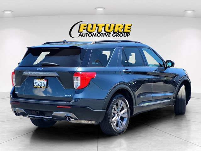 Certified 2023 Ford Explorer XLT w/ Equipment Group 202A AWD/4WD image 4
