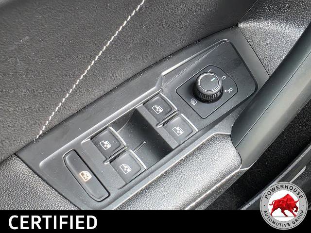Used 2023 Volkswagen Tiguan SE R-Line FWD image 28