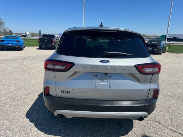 Certified 2023 Ford Escape Active w/ Tech Pack #1 AWD/4WD image 4