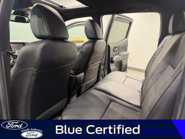 Used 2022 Toyota Tacoma Limited AWD/4WD image 24