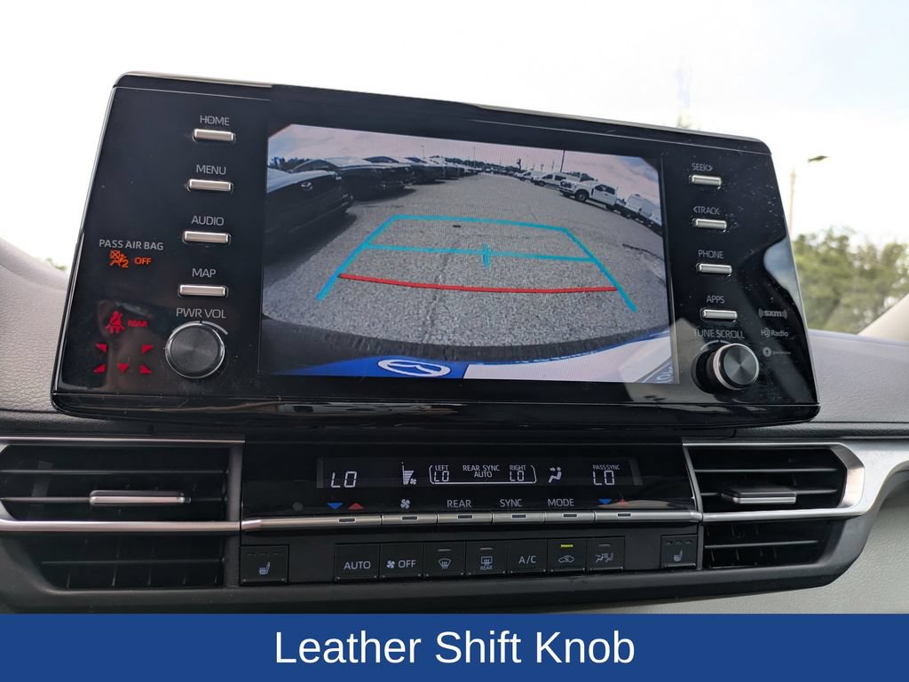 Used 2021 Toyota Sienna XLE AWD/4WD image 24
