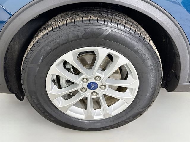 Certified 2020 Ford Escape SE image 30