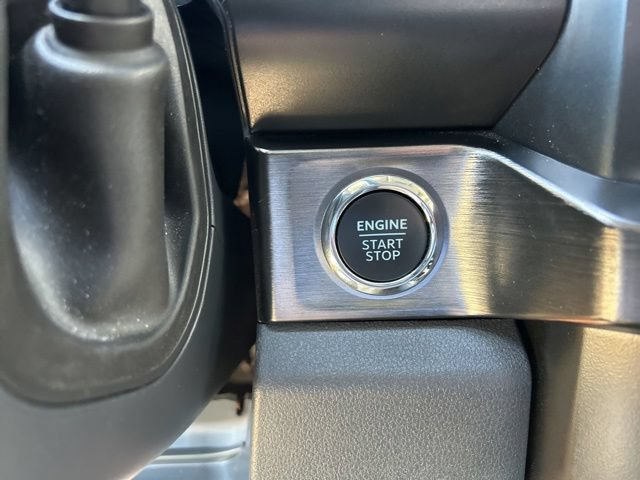 Certified 2024 Ford F350 Lariat w/ Lariat Ultimate Package AWD/4WD image 20