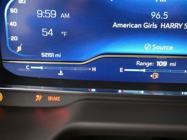 Used 2024 Chevrolet Suburban Premier image 21