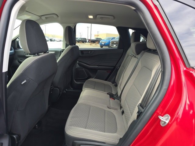 Certified 2022 Ford Escape SE w/ SE Sport Appearance Package image 15