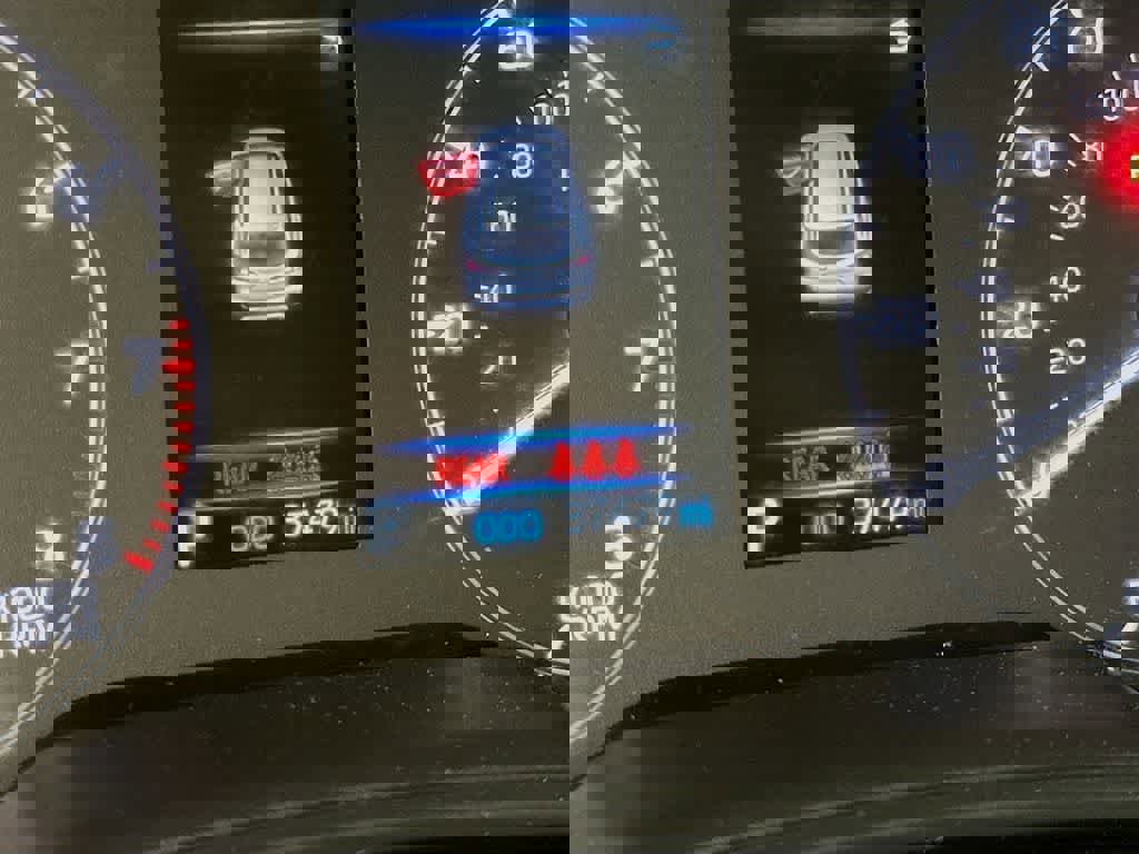 Used 2023 Toyota Corolla Cross LE image 23