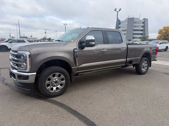 Certified 2023 Ford F250 Lariat w/ Lariat Ultimate Package AWD/4WD image 6