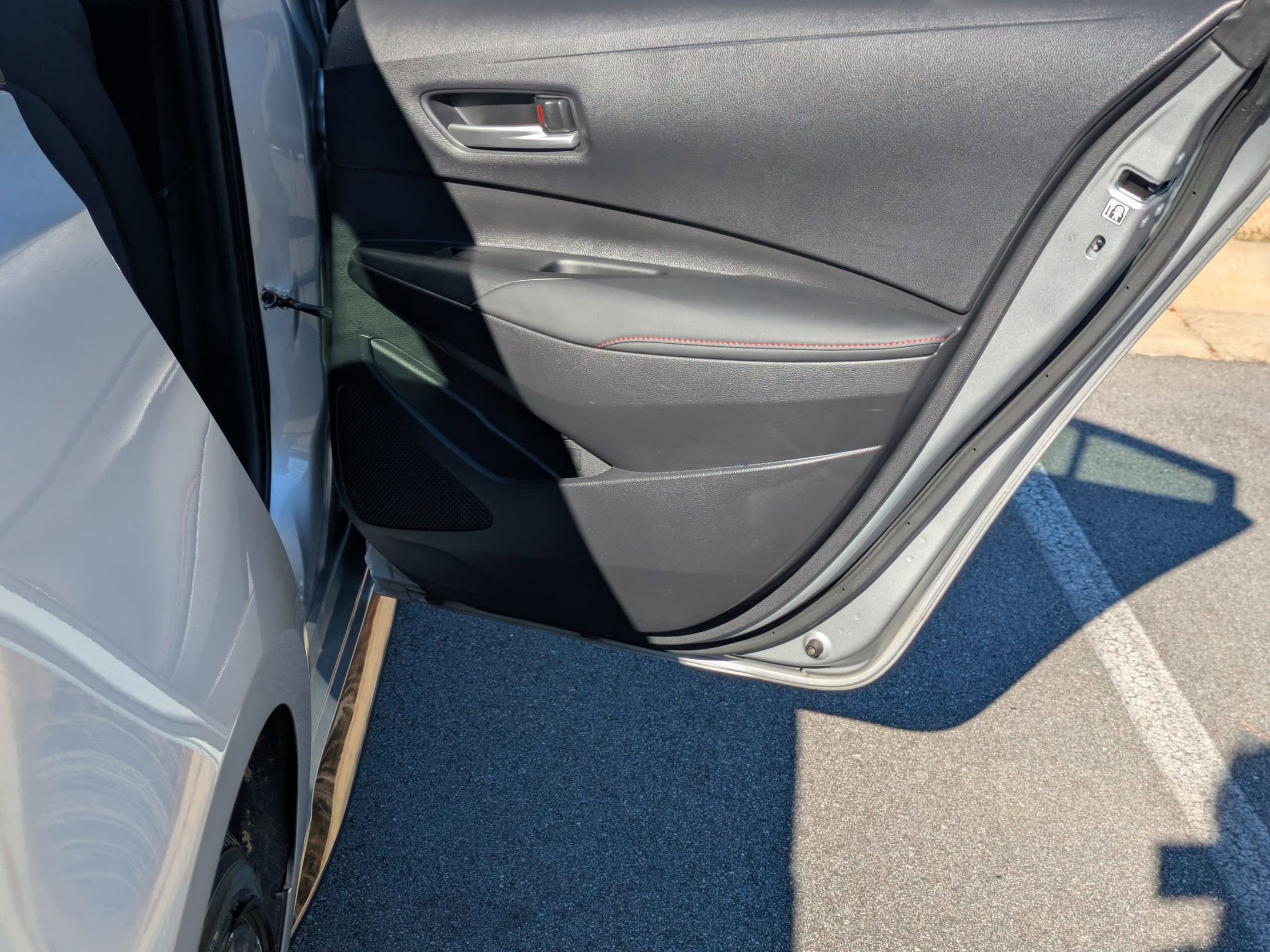 Used 2023 Toyota Corolla SE image 30