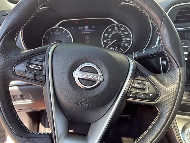 Used 2023 Nissan Maxima SL FWD image 19