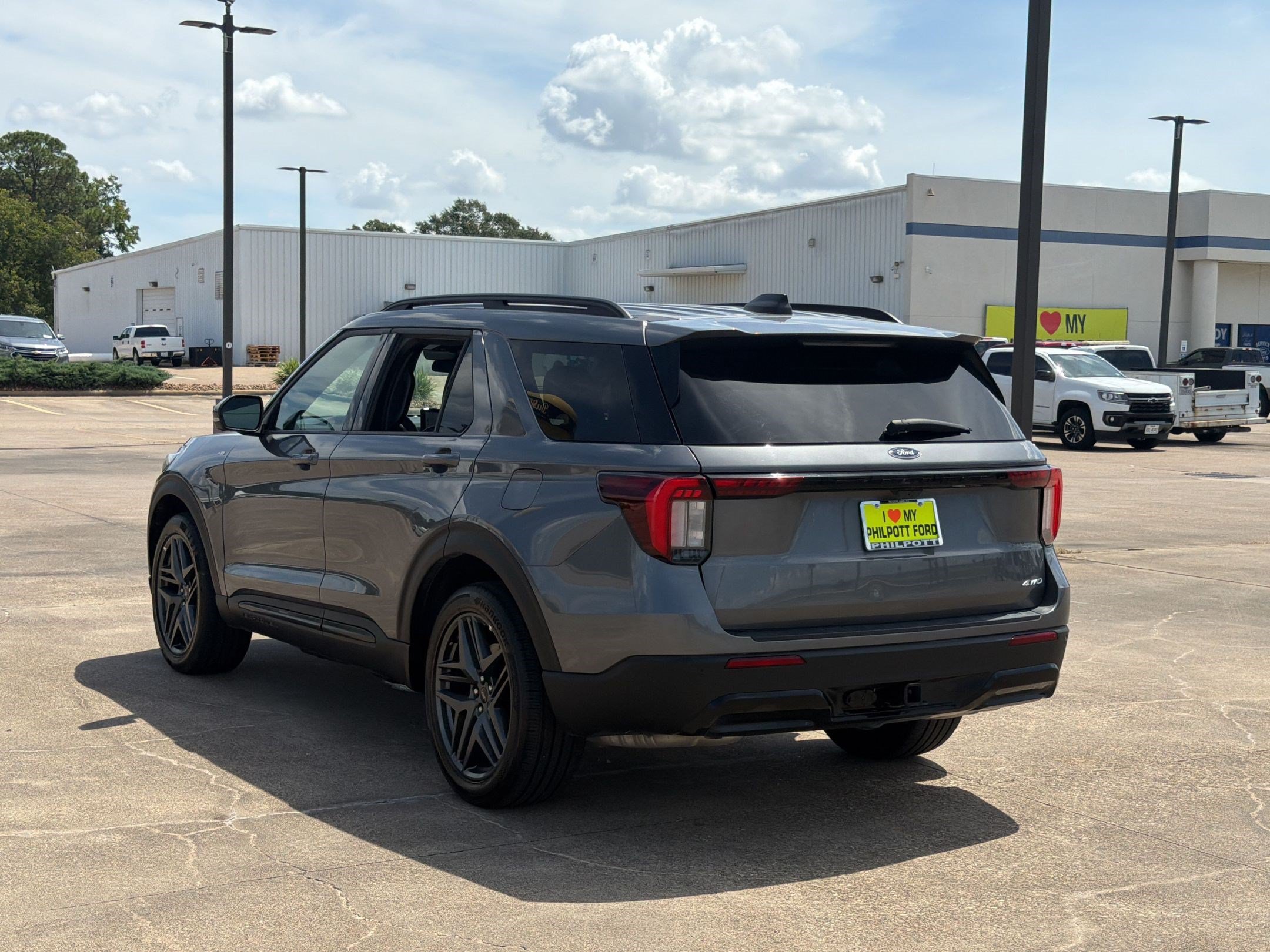 Certified 2025 Ford Explorer ST-Line w/ ST-Line Street Pack AWD/4WD image 3