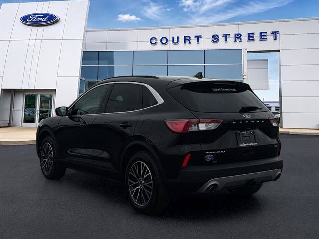 Certified 2022 Ford Escape Titanium w/ Titanium Premium Package FWD image 7