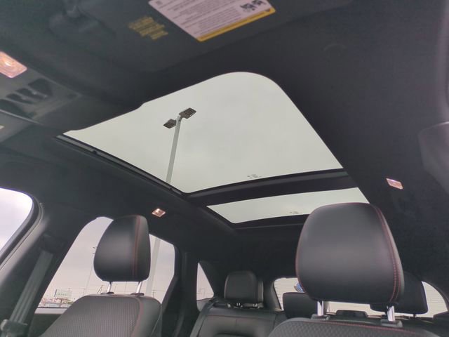 Certified 2023 Ford Escape ST-Line w/ Tech Pack #1 image 17