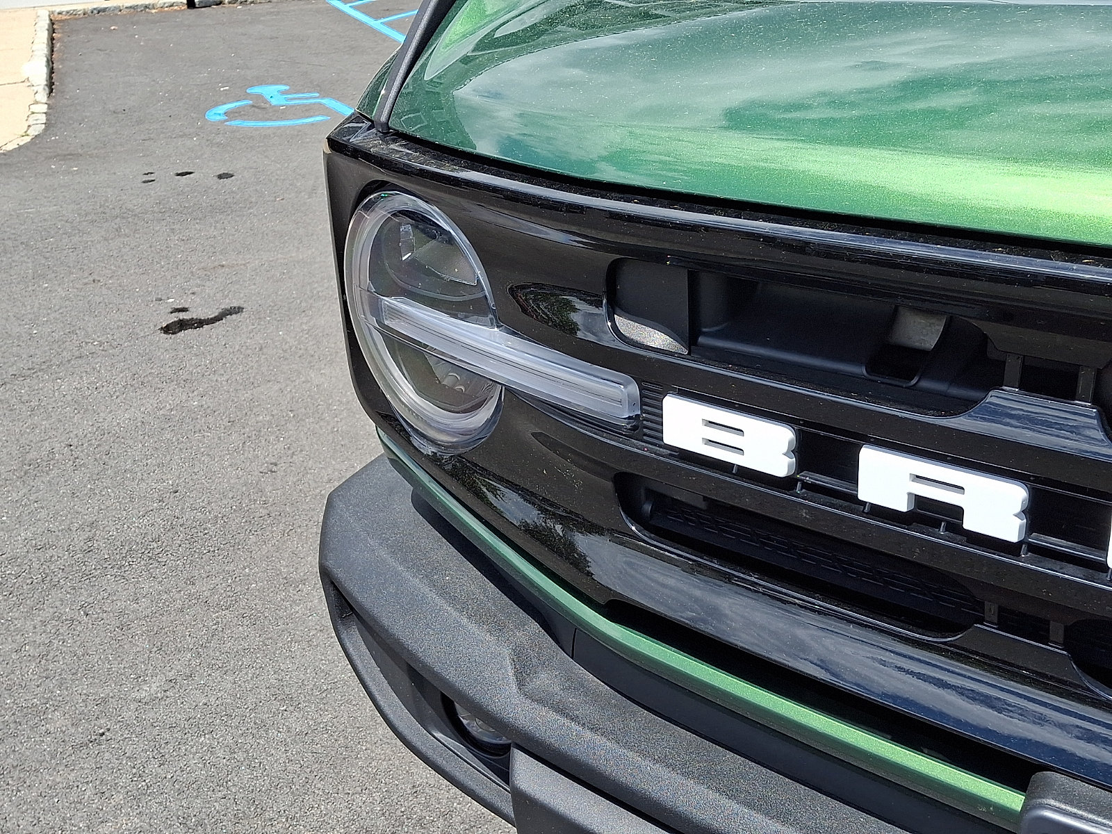 Certified 2025 Ford Bronco Outer Banks AWD/4WD image 10