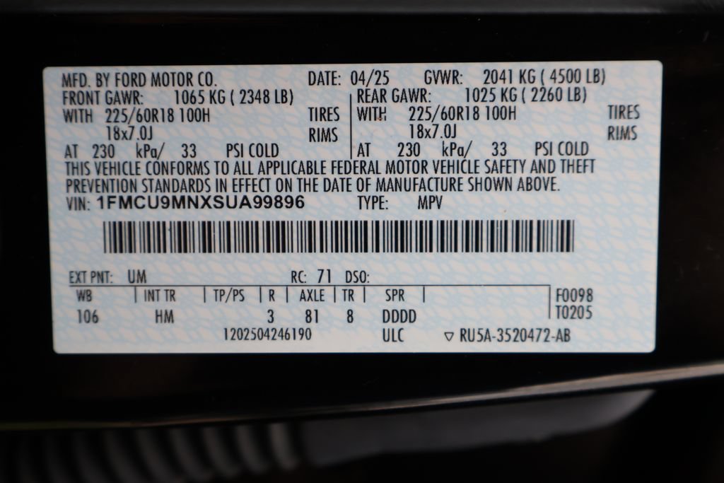 Certified 2025 Ford Escape ST-Line AWD/4WD image 38