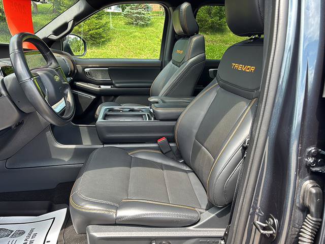 Certified 2025 Ford Expedition Tremor AWD/4WD image 11