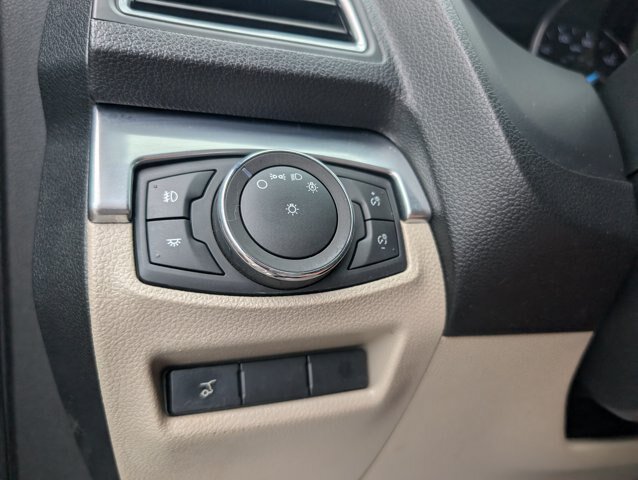 Certified 2019 Ford Explorer Limited FWD image 21