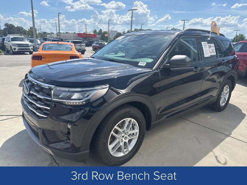 Certified 2026 Ford Explorer Active w/ Active Comfort Package RWD image 3