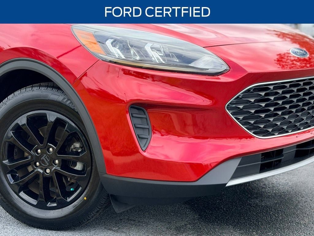 Certified 2022 Ford Escape SE FWD image 3