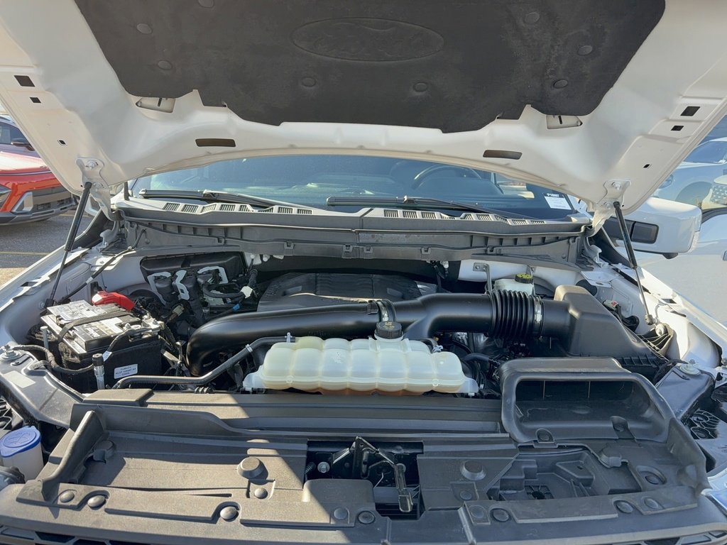 Certified 2023 Ford F150 Lariat w/ Equipment Group 502A High image 41