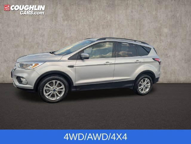Certified 2018 Ford Escape SE w/ SE Sync 3 Package AWD/4WD image 5