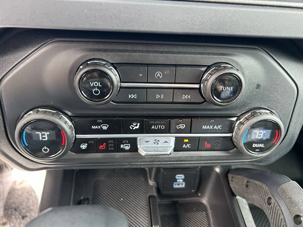 Certified 2025 Ford Bronco Badlands AWD/4WD image 27