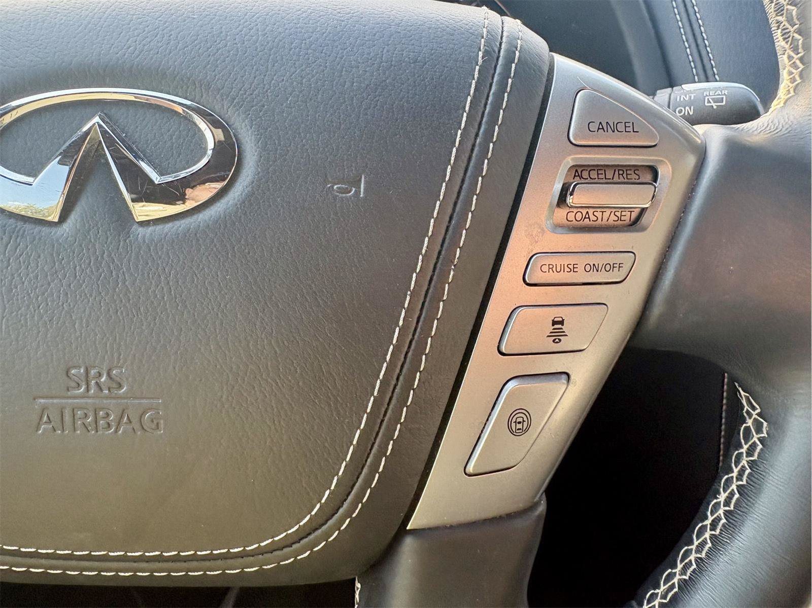Used 2019 INFINITI QX80 Limited w/ All-Season Package AWD/4WD image 21