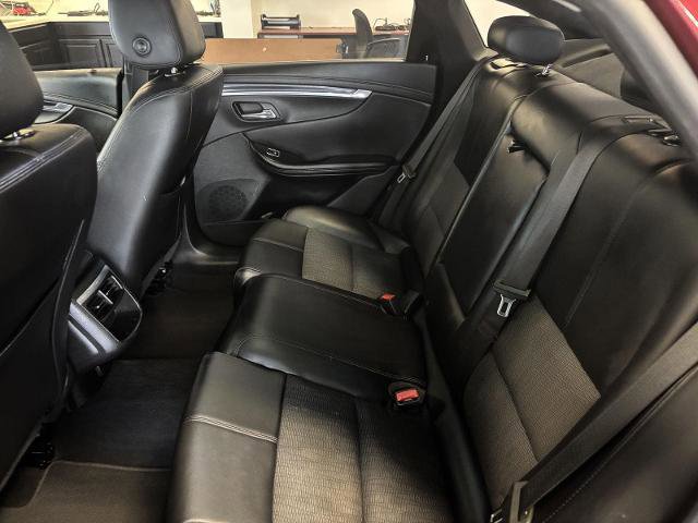 Used 2017 Chevrolet Impala LT image 21