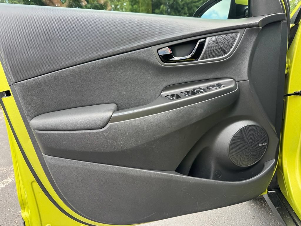 Used 2020 Hyundai Kona Ultimate AWD/4WD image 24