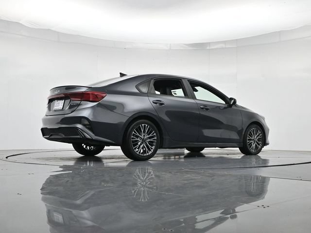 Used 2022 Kia Forte GT-Line FWD image 32
