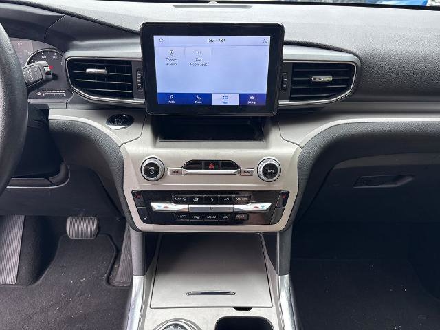 Certified 2023 Ford Explorer XLT w/ Equipment Group 202A RWD image 20