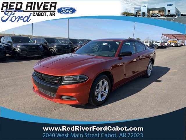 Used 2020 Dodge Charger SXT w/ Blacktop Package