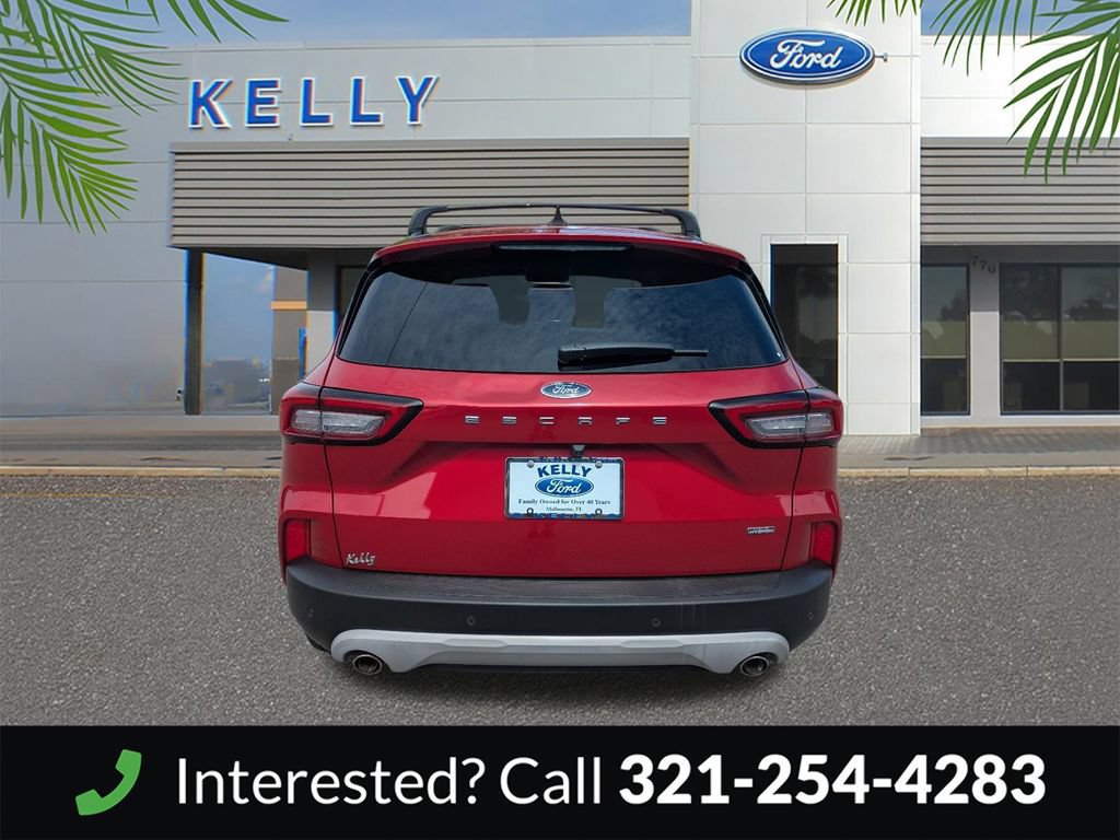 Certified 2023 Ford Escape SE FWD image 7